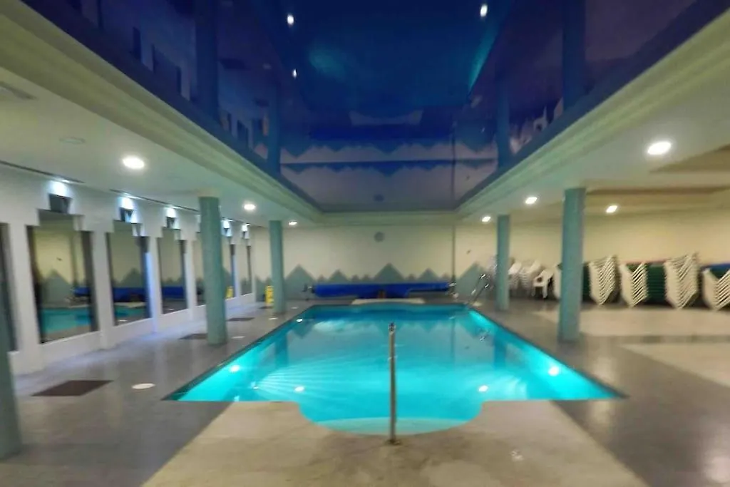 Family Friendly 2 Bedroom And 2 Bathroom Apartment Near The Beach Benalmadena
