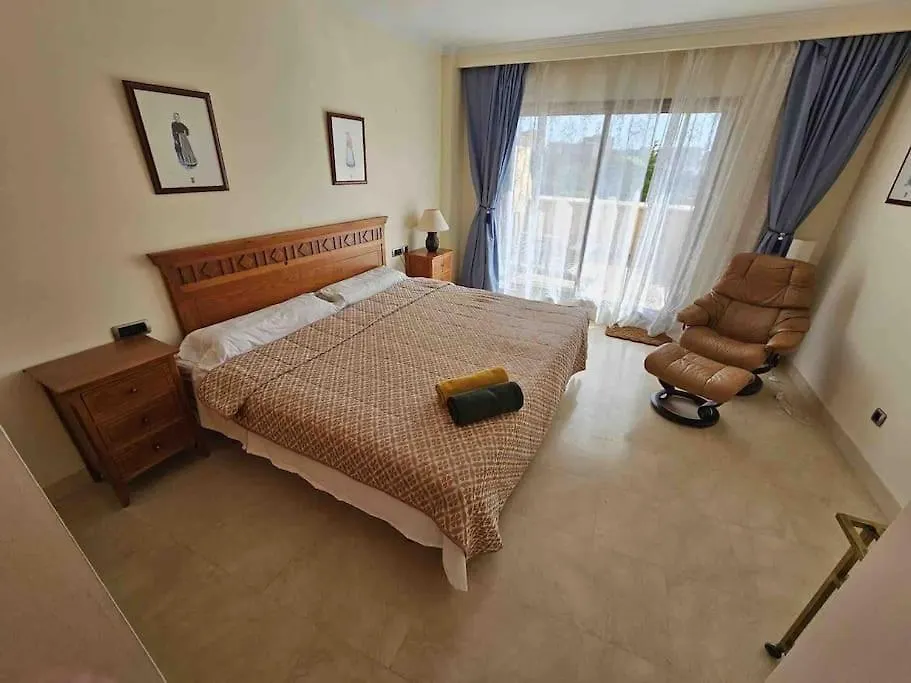 Family Friendly 2 Bedroom And 2 Bathroom Apartment Near The Beach Benalmadena